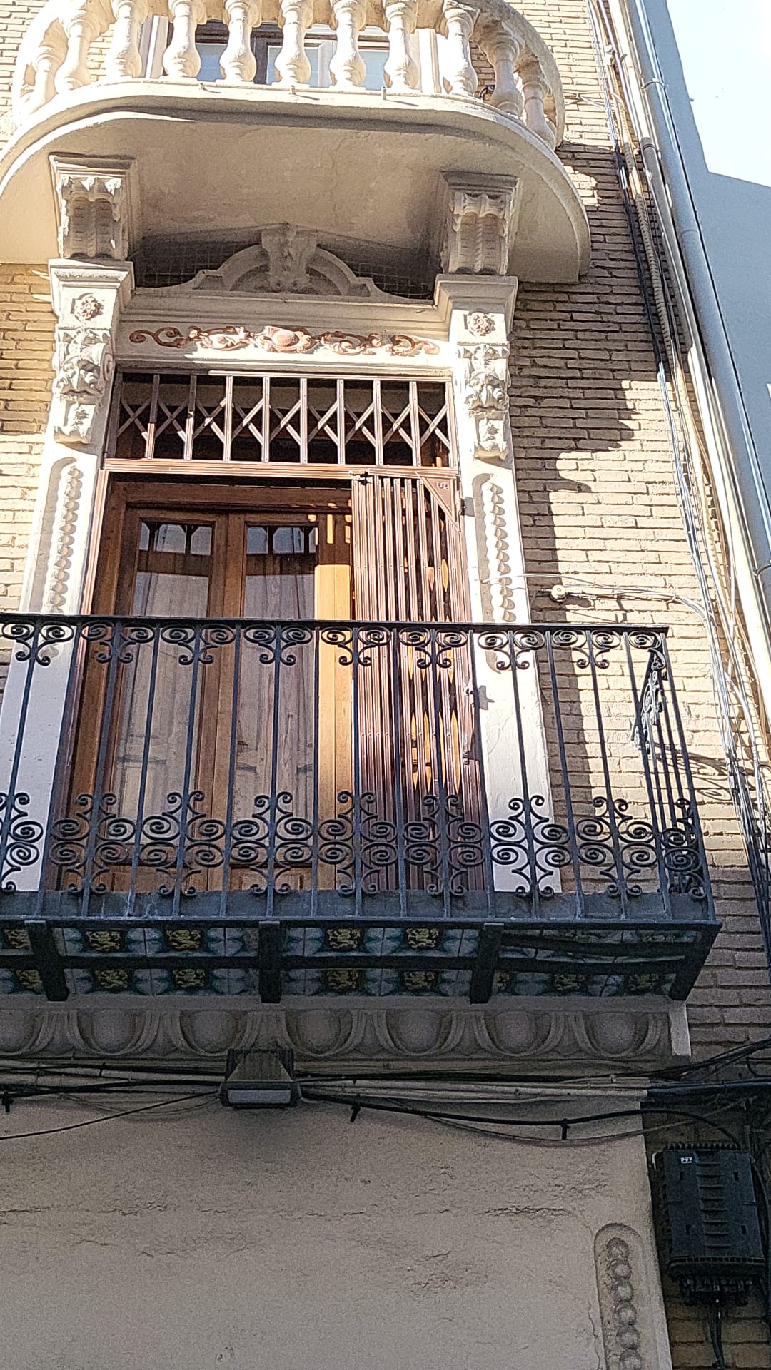 Doctor Sumsi Valencia palomas decoración ornamental